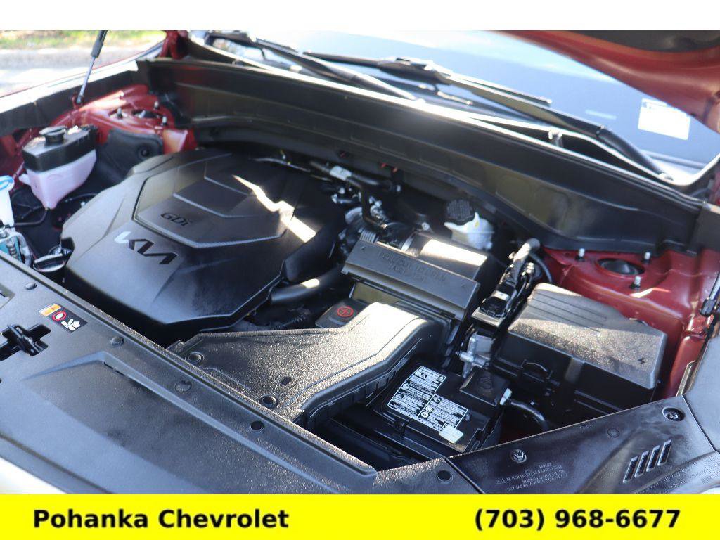Used 2024 Kia Telluride EX w/ EX Captain's Chair Package image 39