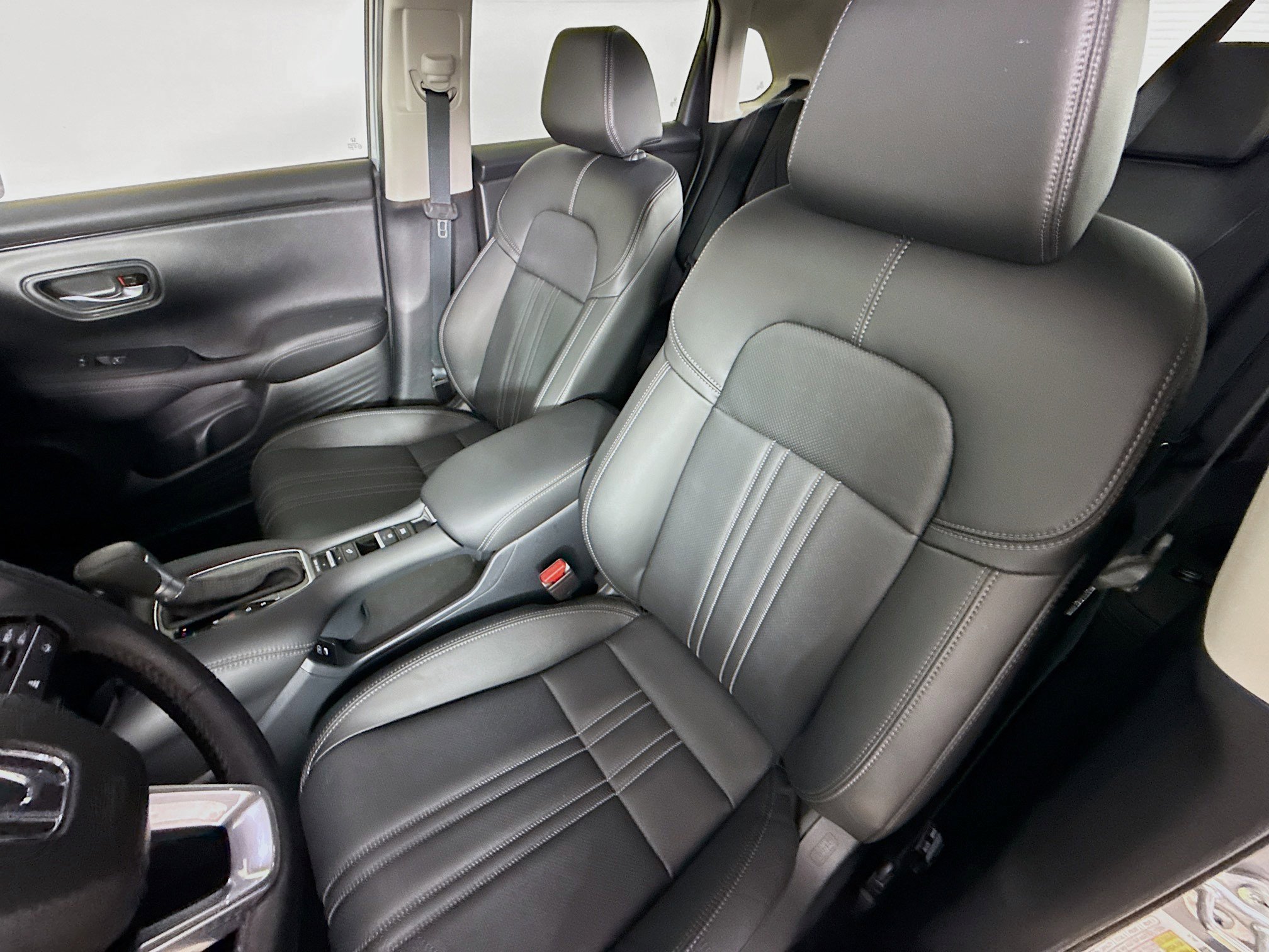 Certified 2026 Honda HR-V EX-L image 25