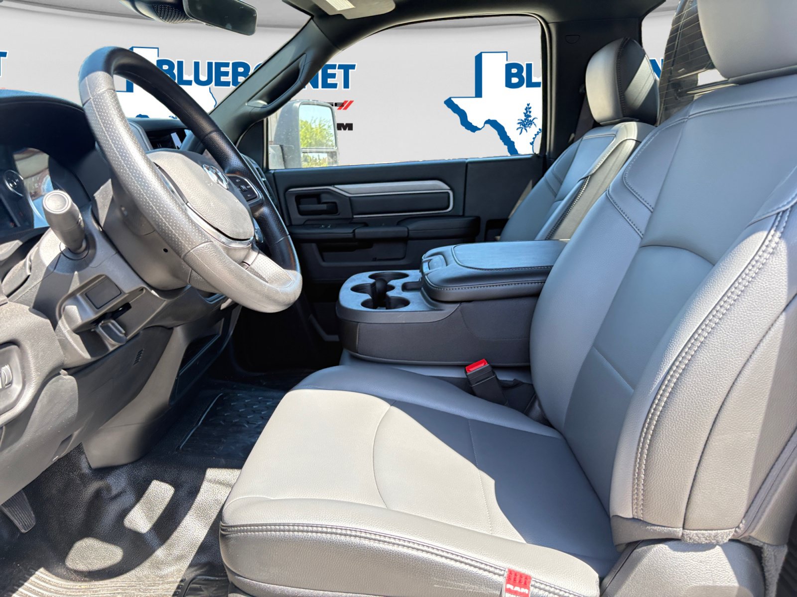 New 2026 RAM 3500 Tradesman AWD/4WD image 11
