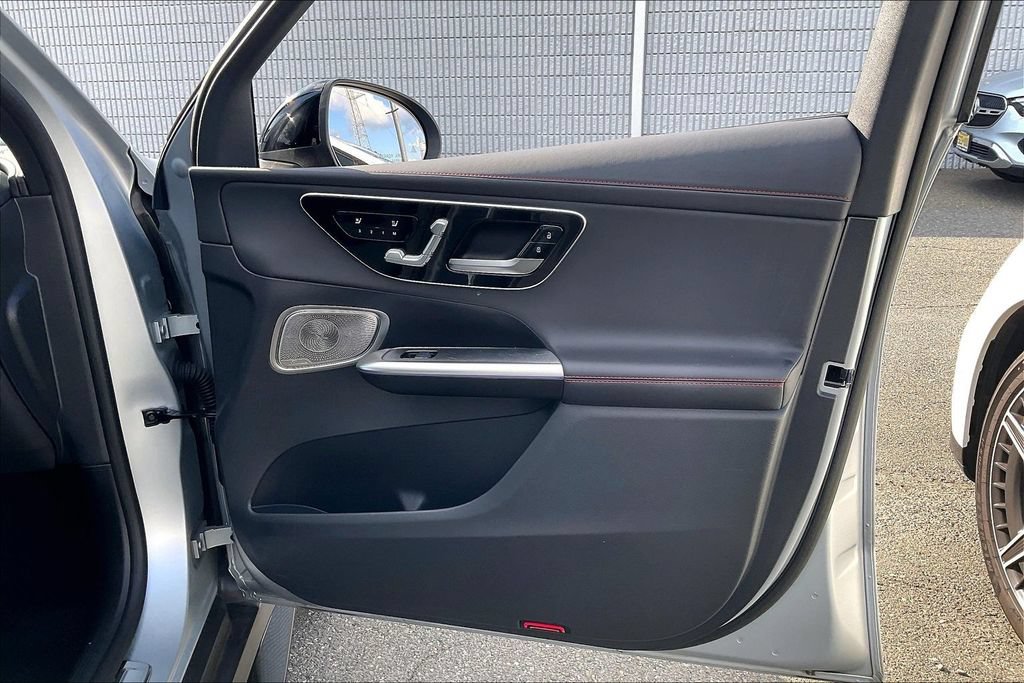 Certified 2024 Mercedes-Benz GLC 43 AMG 4MATIC image 16