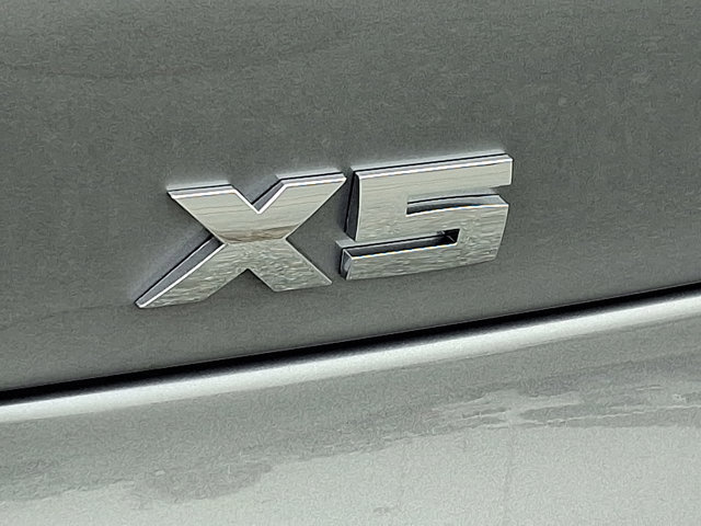 New 2026 BMW X5 M60i image 21