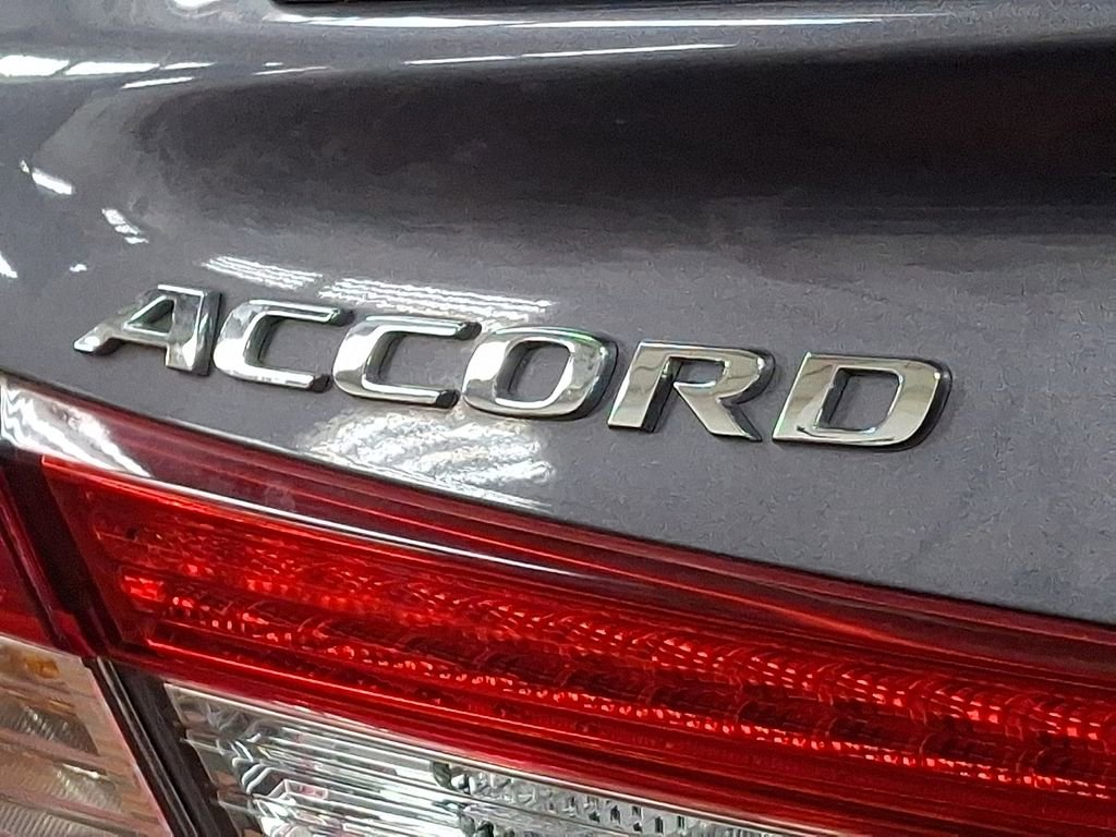 Used 2019 Honda Accord Sport image 28