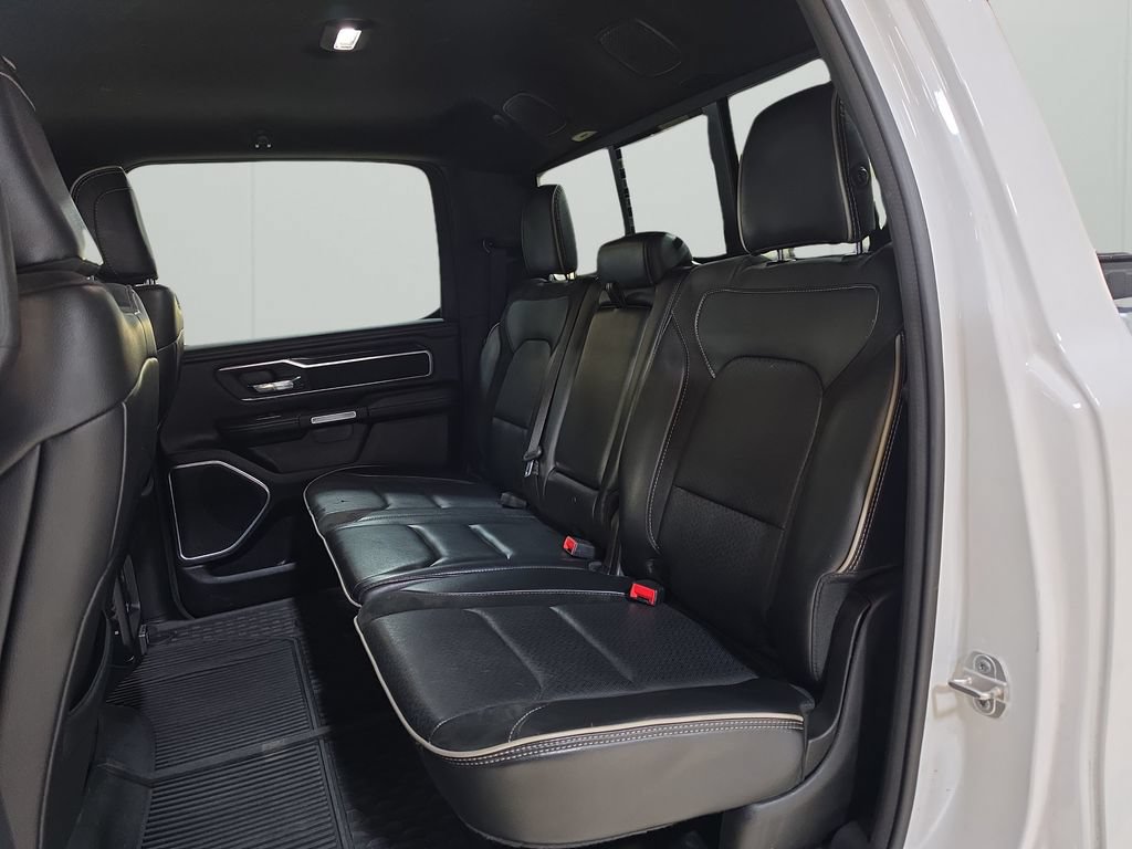Used 2022 RAM 1500 Laramie w/ Sport Appearance Package AWD/4WD image 15