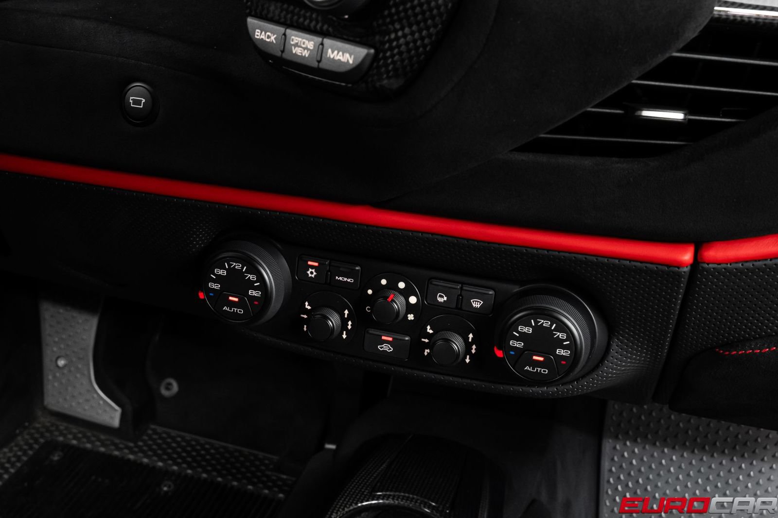 Used 2019 Ferrari 488 Pista Coupe RWD image 41
