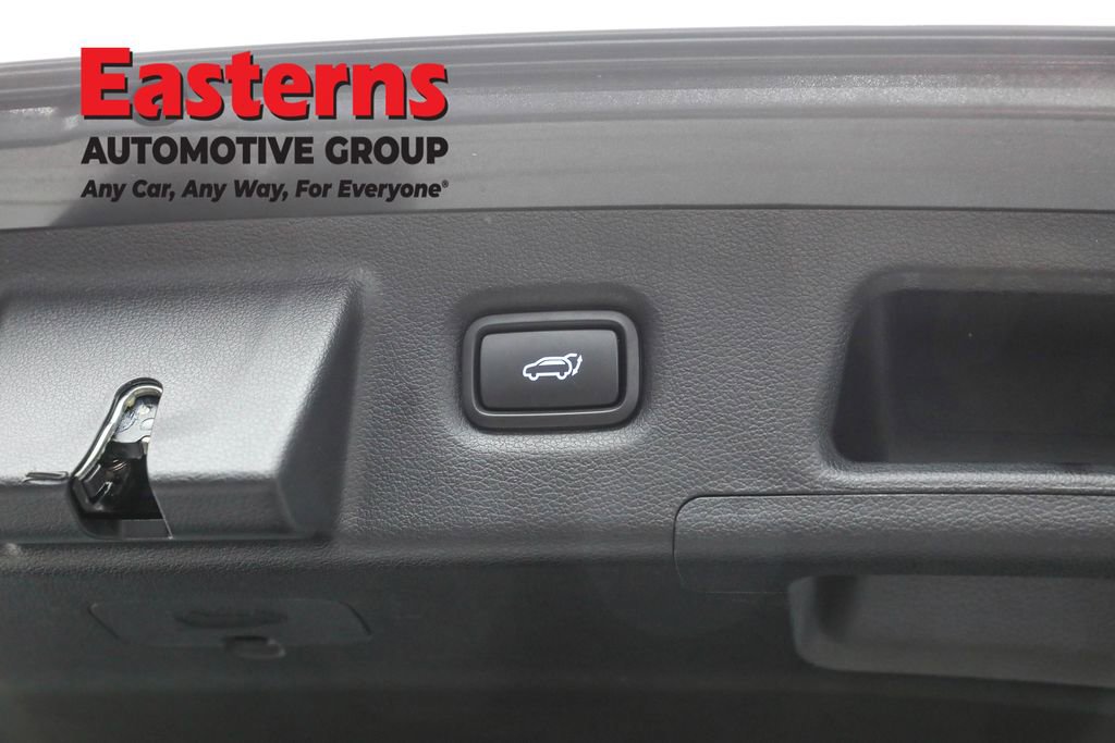 Used 2023 Hyundai Santa Fe SEL Convenience image 23