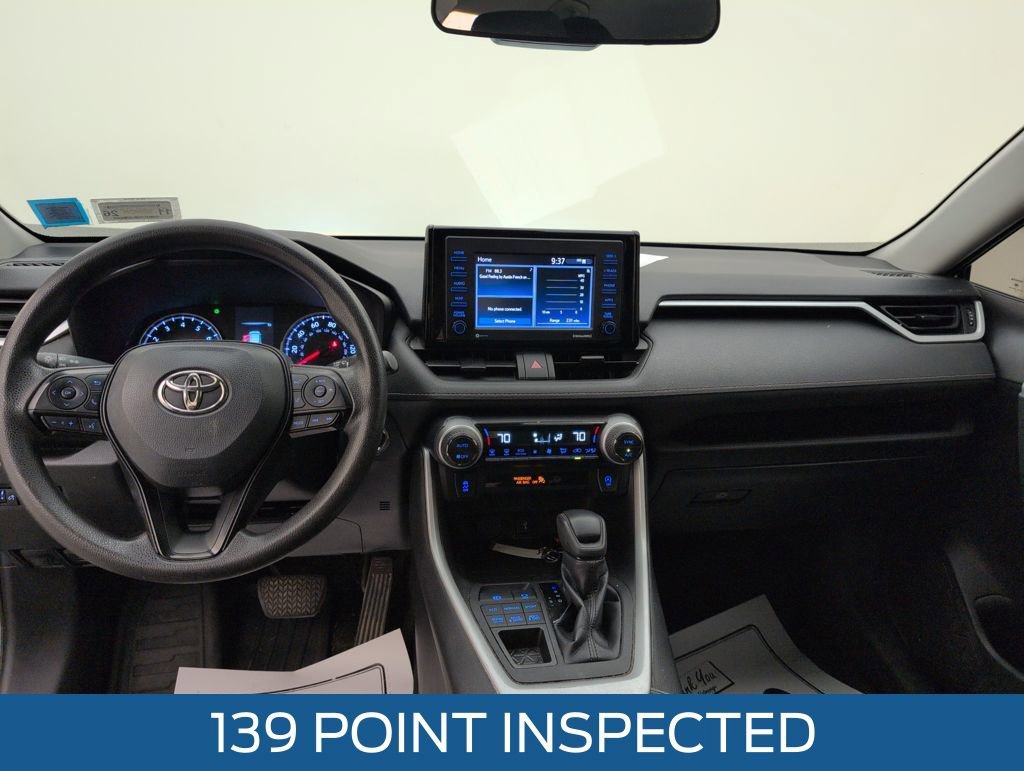 Used 2022 Toyota RAV4 XLE image 7