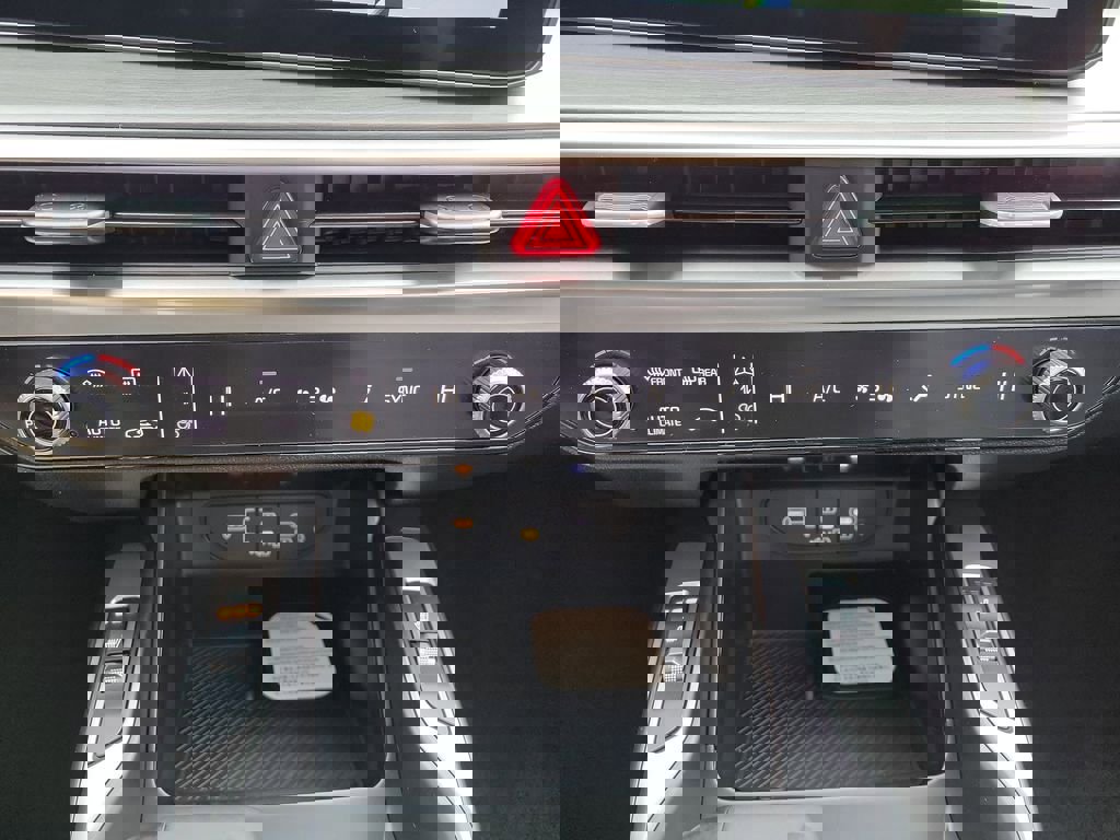 New 2026 Kia Sorento X-Line EX image 35