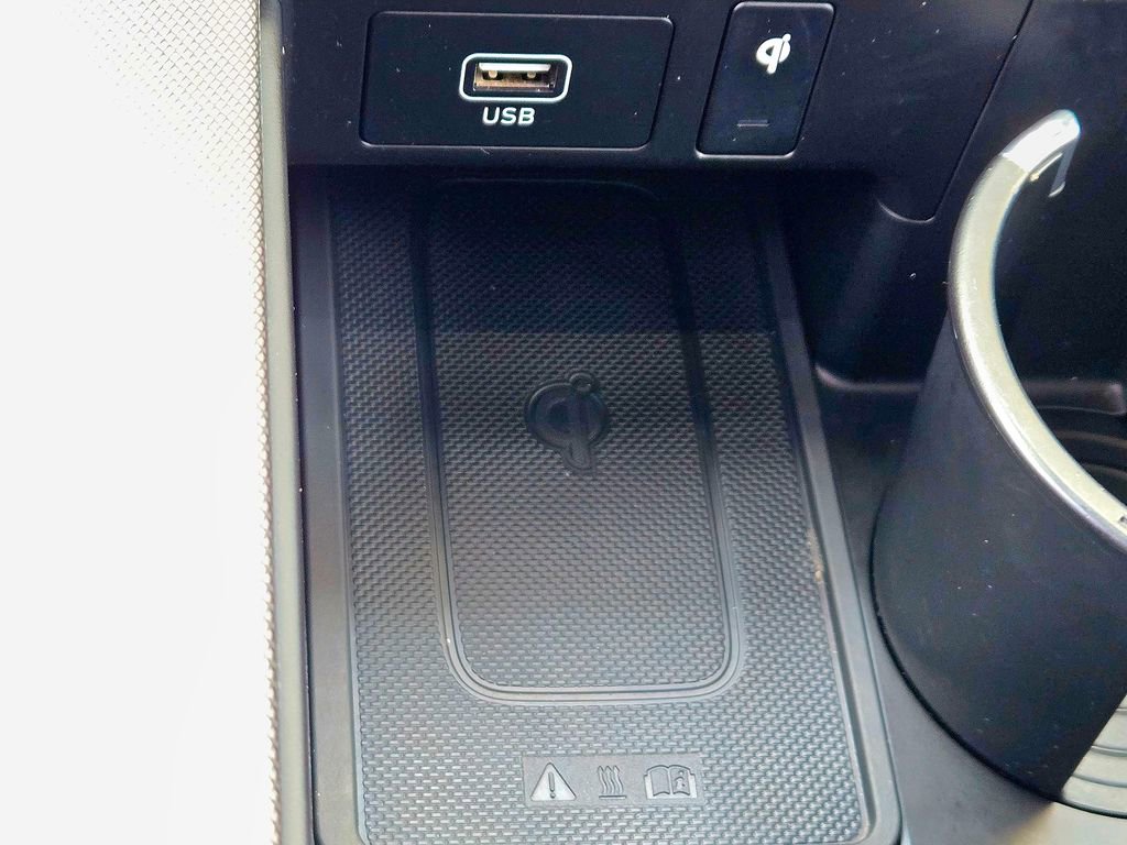 Used 2022 Hyundai Palisade Calligraphy image 23