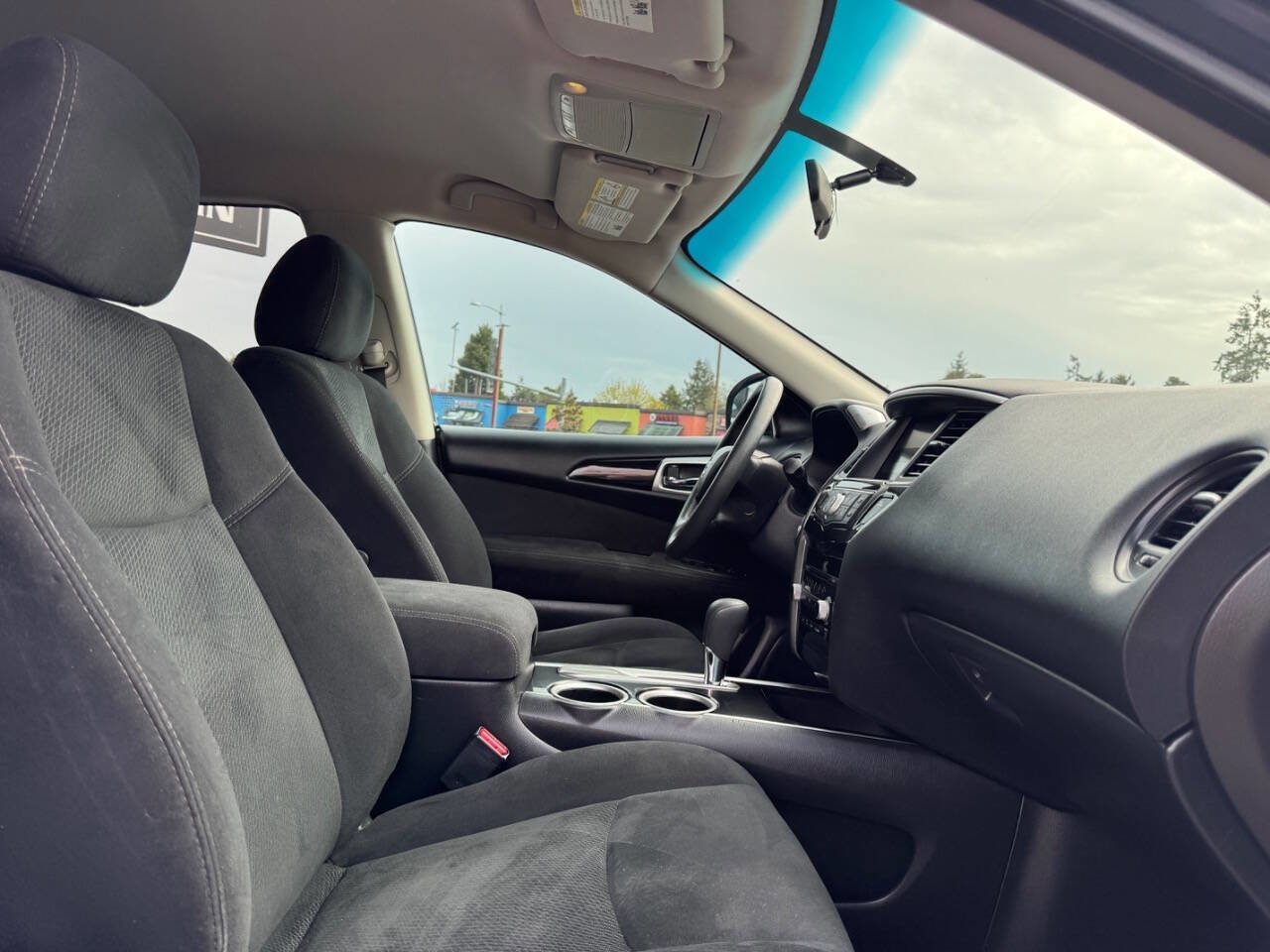 Used 2015 Nissan Pathfinder S FWD image 14