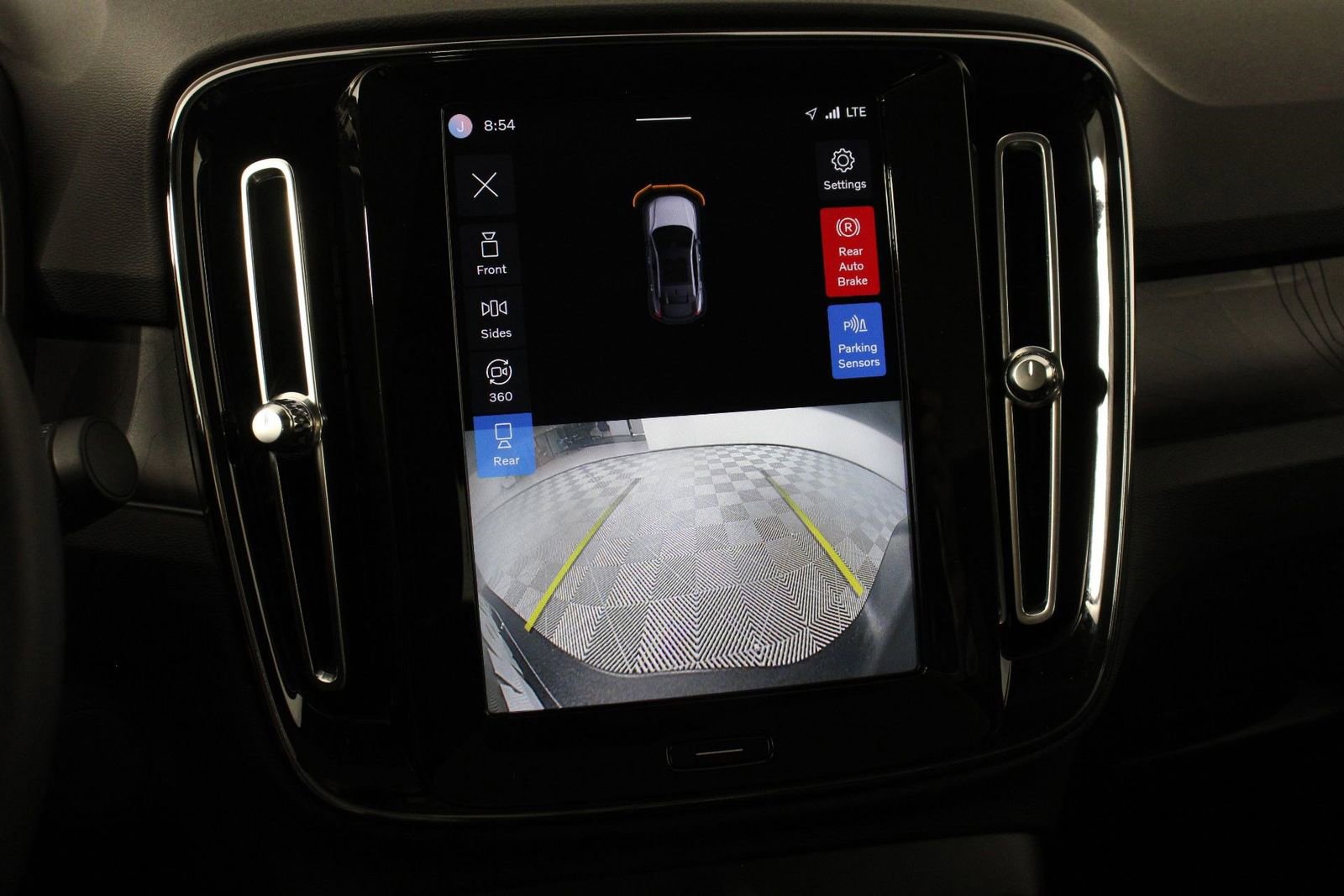 Used 2023 Volvo C40 P8 Recharge Plus AWD/4WD image 13