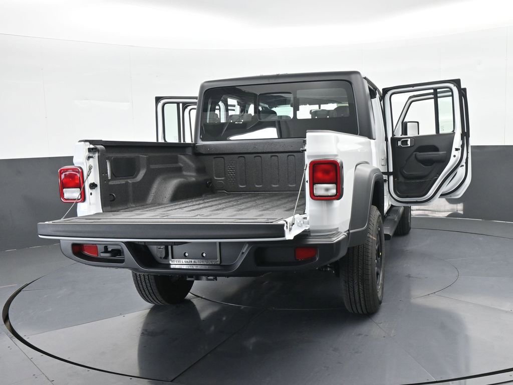 New 2026 Jeep Gladiator Sport AWD/4WD image 57