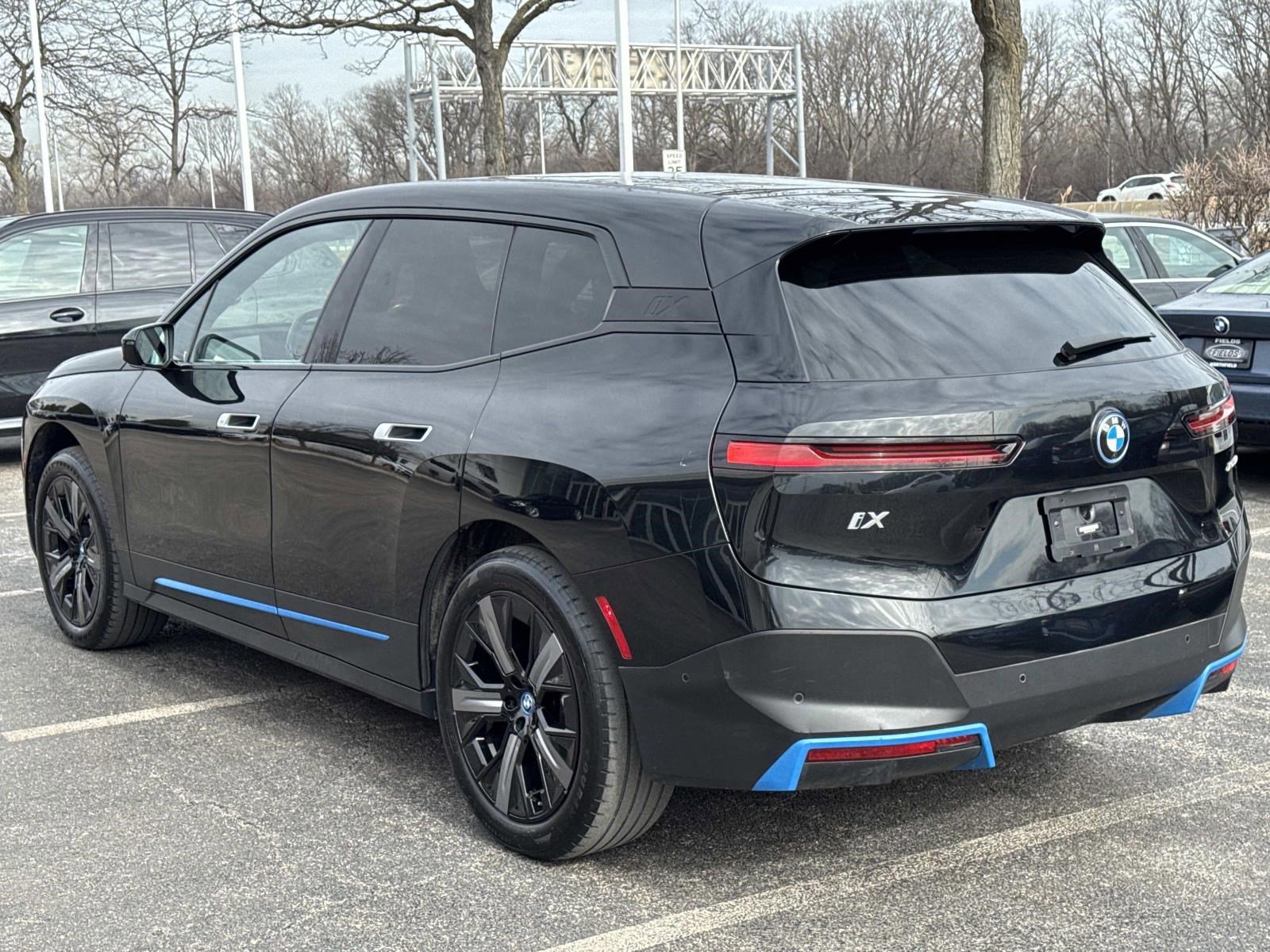 Certified 2023 BMW iX xDrive50 w/ BMW I Signature Blue Package image 7