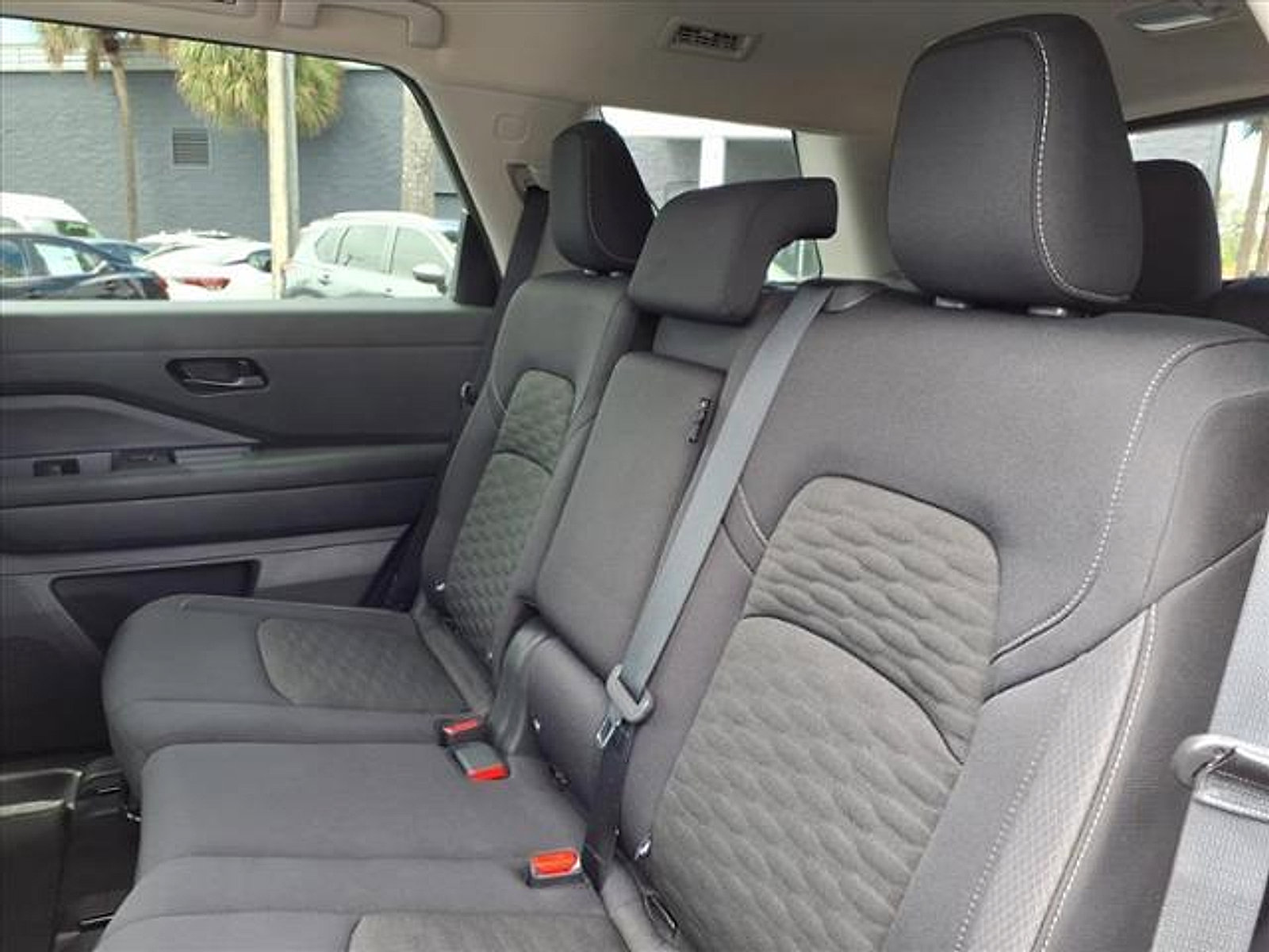 Certified 2024 Nissan Pathfinder SV image 20