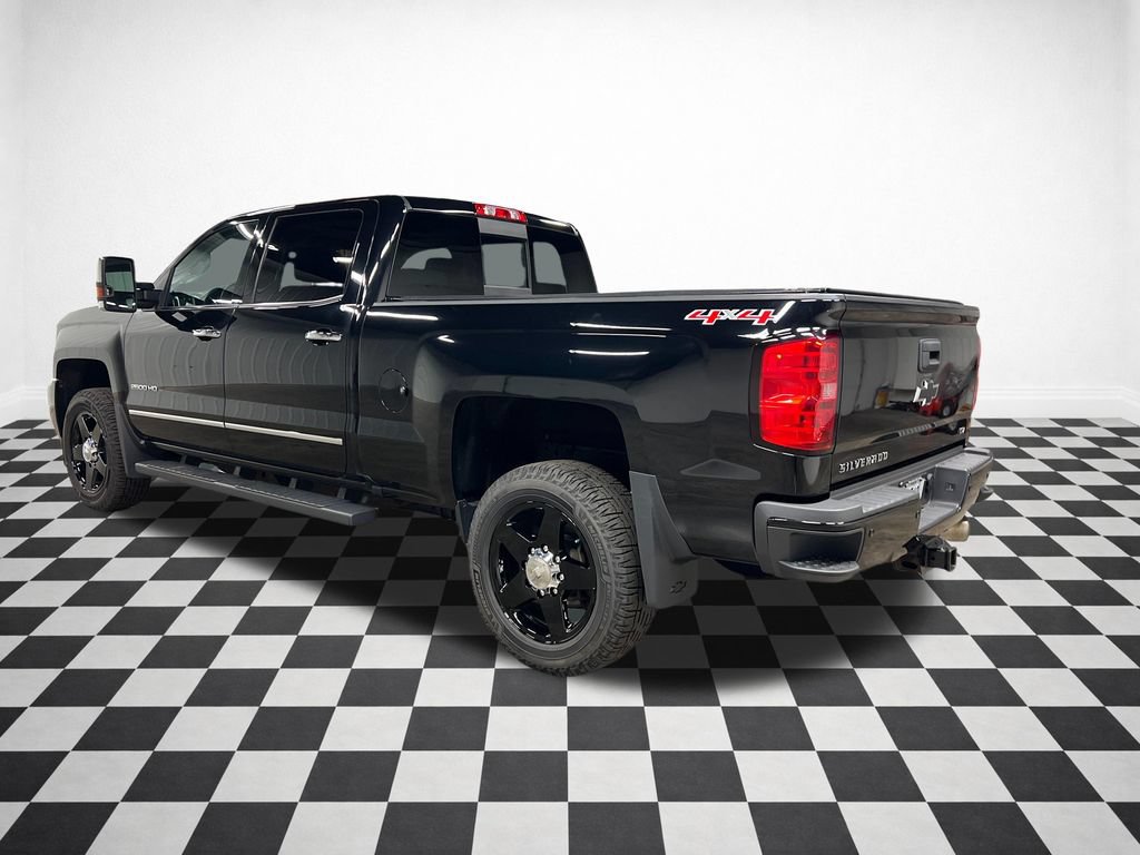 Used 2015 Chevrolet Silverado 2500 LTZ w/ Duramax Plus Package AWD/4WD image 6