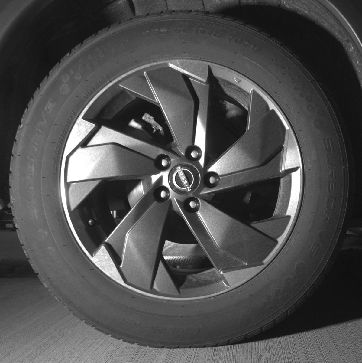 Used 2025 Nissan Rogue SV image 15