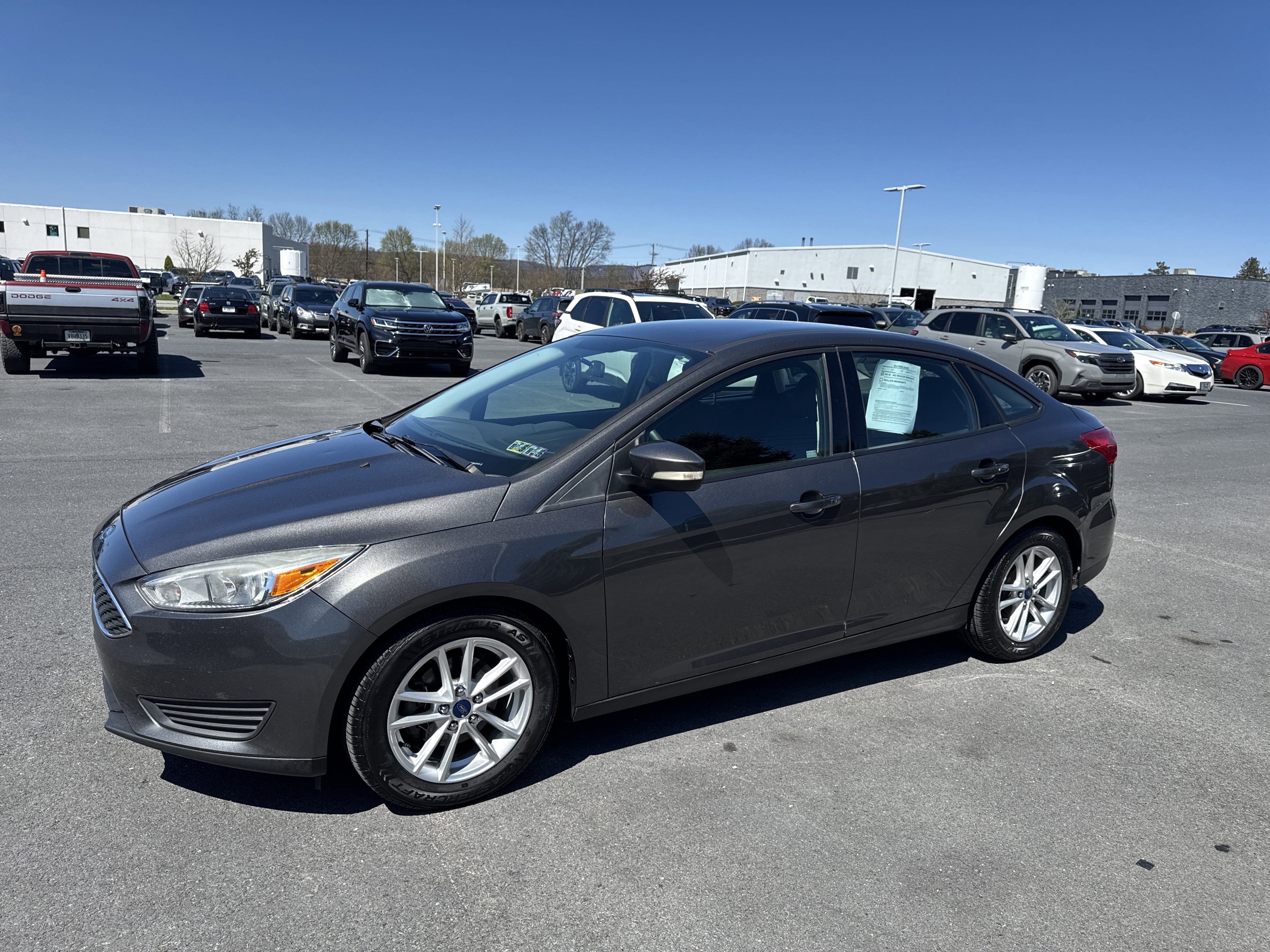 Used 2016 Ford Focus SE image 5