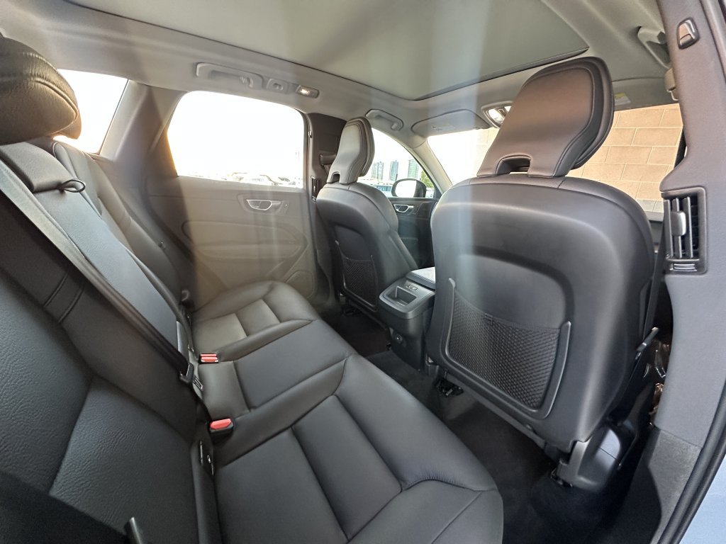 Used 2023 Volvo XC60 B5 Plus w/ Climate Package AWD/4WD image 38