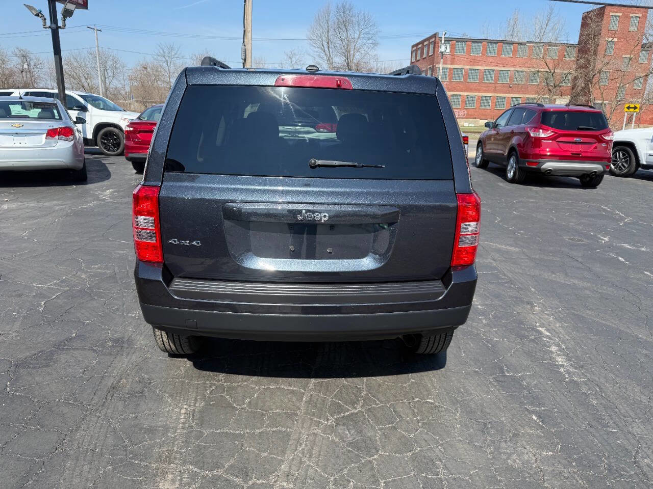 Used 2014 Jeep Patriot Sport w/ Power Value Group AWD/4WD image 5