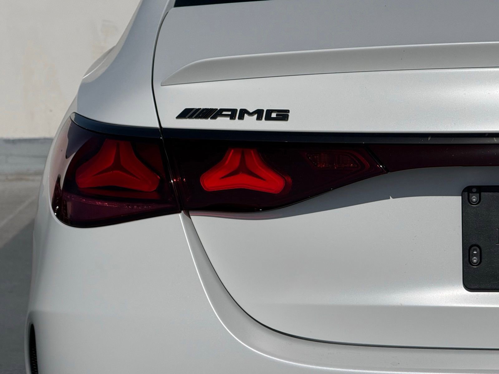 New 2026 Mercedes-Benz E 53 AMG e 4MATIC Sedan image 9