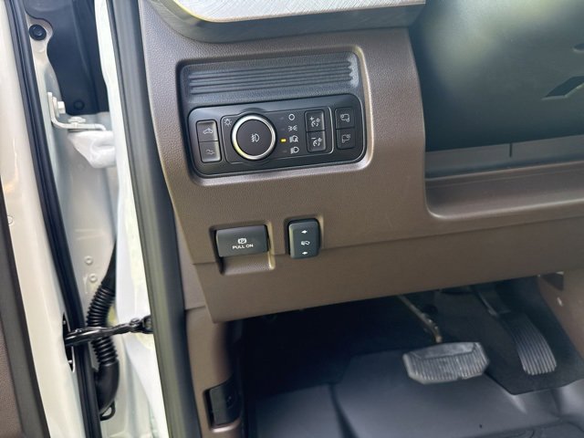 New 2025 Ford F250 King Ranch w/ Chrome Package image 14