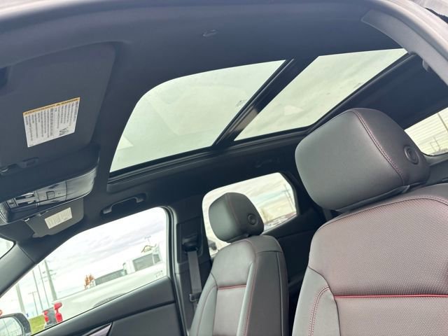 New 2025 Chevrolet Blazer RS w/ Driver Confidence II Package image 21