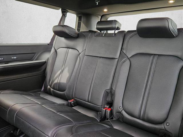 New 2026 Jeep Grand Wagoneer L Limited w/ Convenience Group I AWD/4WD image 17