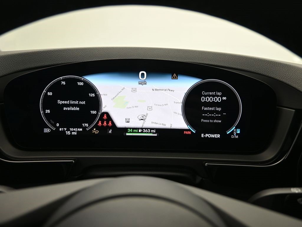 New 2025 Porsche Cayenne E-Hybrid image 12