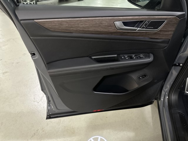 New 2026 Volkswagen Atlas SEL Premium R-Line image 18