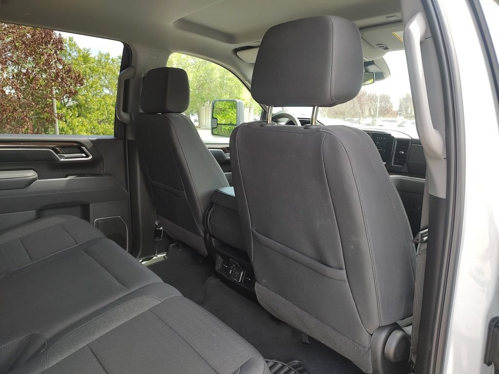 Used 2025 Chevrolet Silverado 2500 LT w/ Convenience Package AWD/4WD image 43