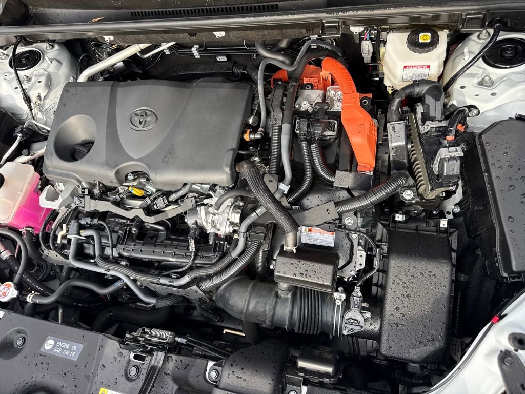 Used 2025 Toyota RAV4 Limited image 28