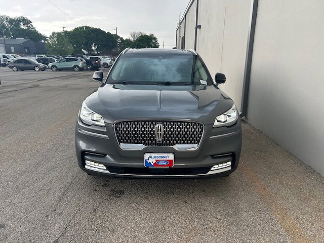 Used 2023 Lincoln Aviator Reserve w/ Equipment Group 201A image 4