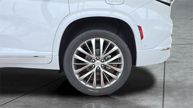 New 2026 Buick Enclave Avenir w/ Super Cruise Package image 31