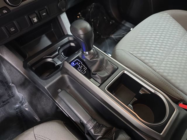 Certified 2022 Toyota Tacoma SR5 image 22