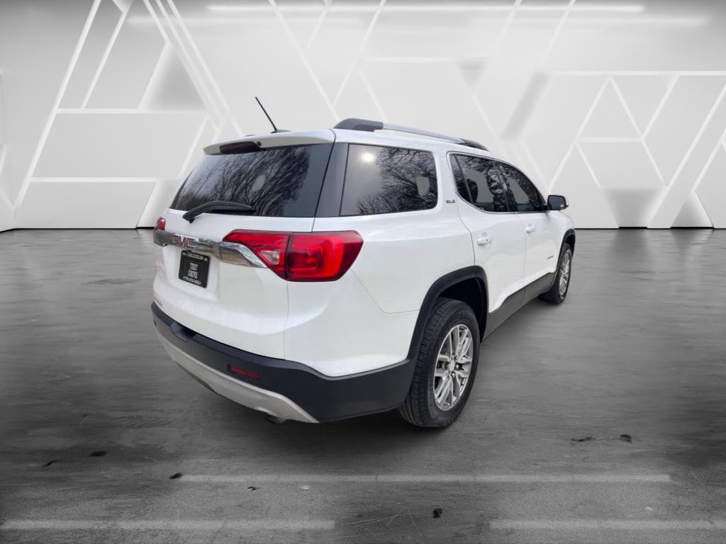 Used 2018 GMC Acadia SLE image 9