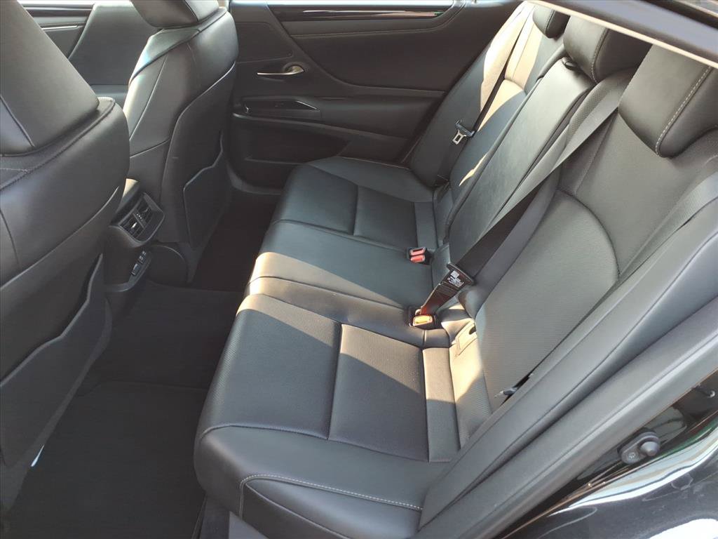 Used 2021 Lexus ES 350 w/ Premium Package FWD image 12
