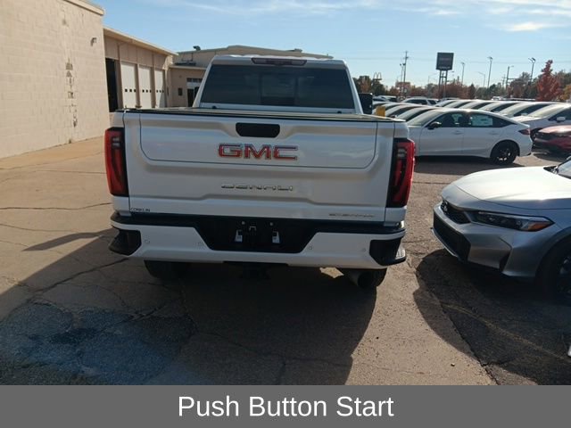Used 2025 GMC Sierra 2500 Denali w/ Denali Reserve Package image 5