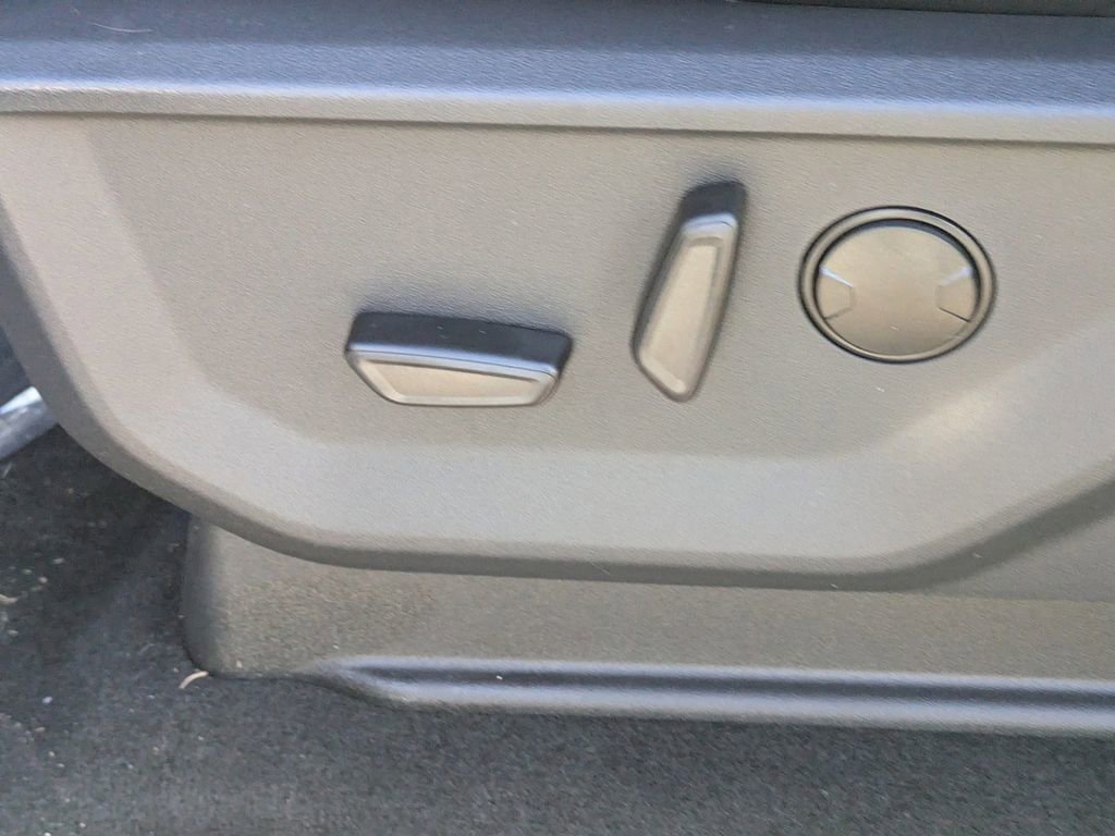 New 2026 Ford Expedition Max Platinum w/ Stealth Performance Package image 23