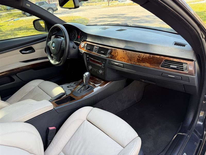 Used 2013 BMW 328i 328i Coupe image 16
