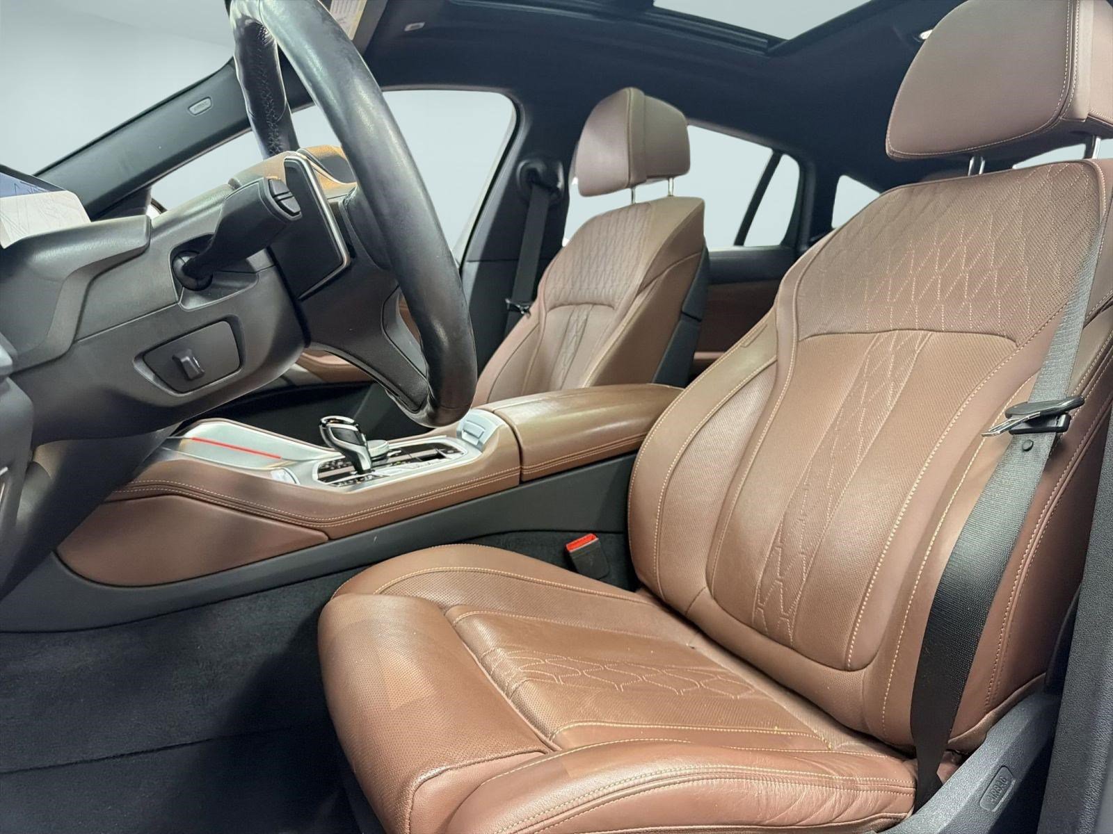 Certified 2023 BMW X6 M50i AWD/4WD image 21