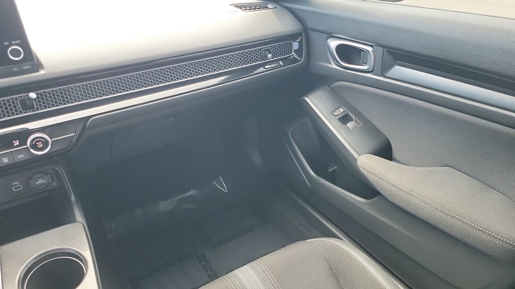 Used 2024 Honda Civic Sport image 14
