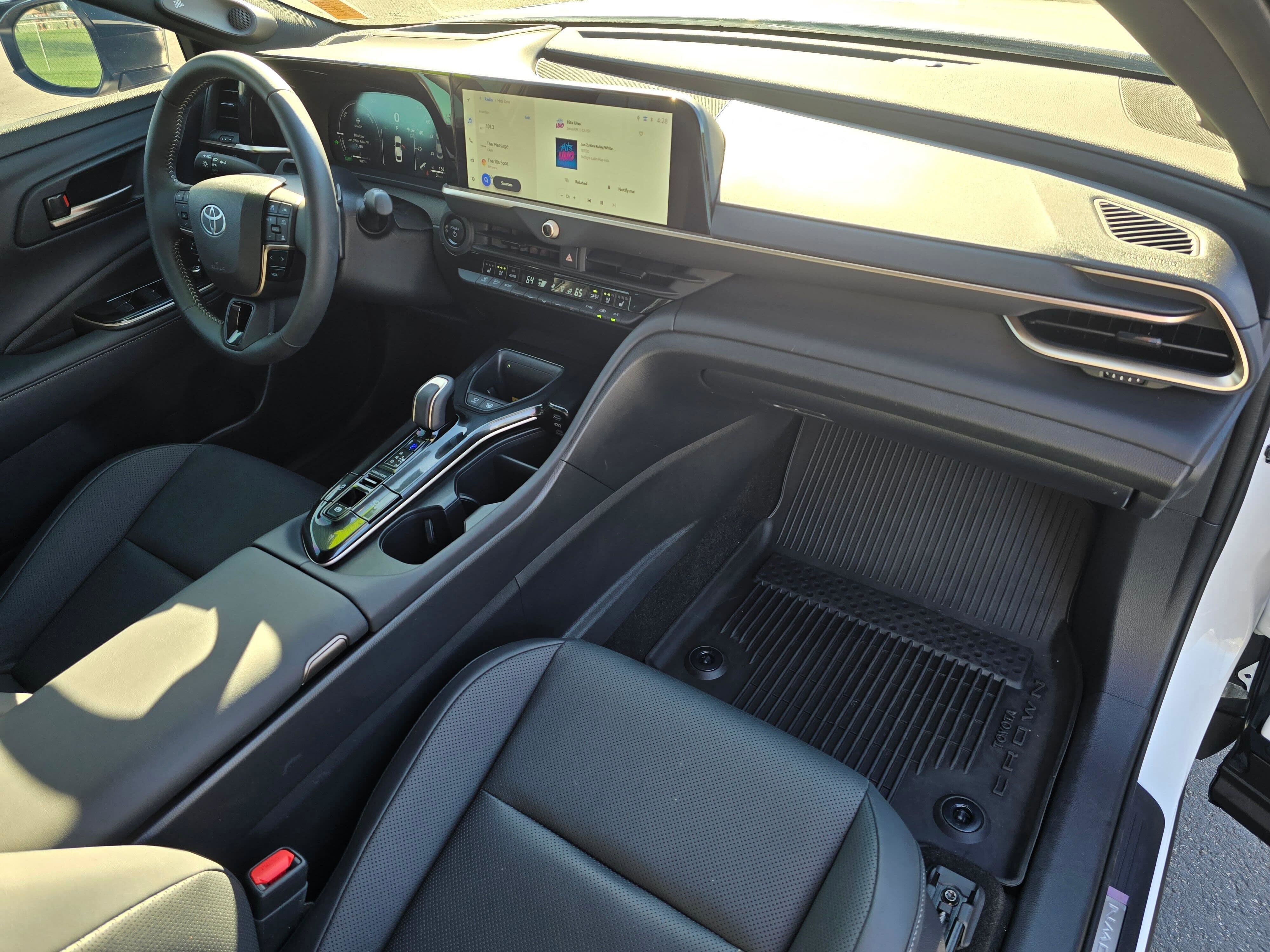 Used 2026 Toyota Crown Platinum image 11