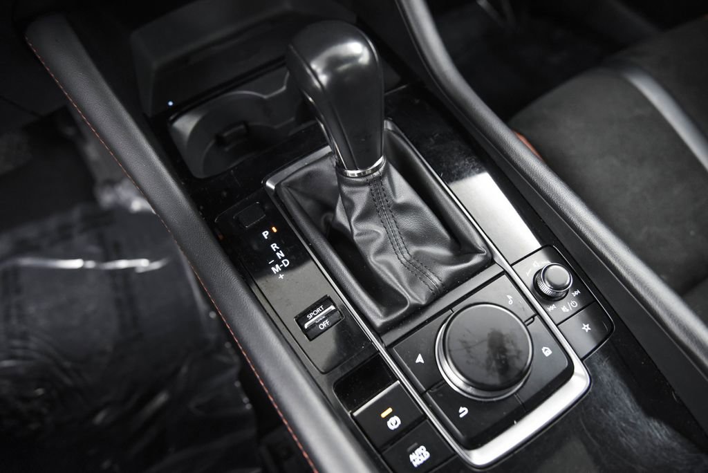 Used 2024 MAZDA MAZDA3 s image 22
