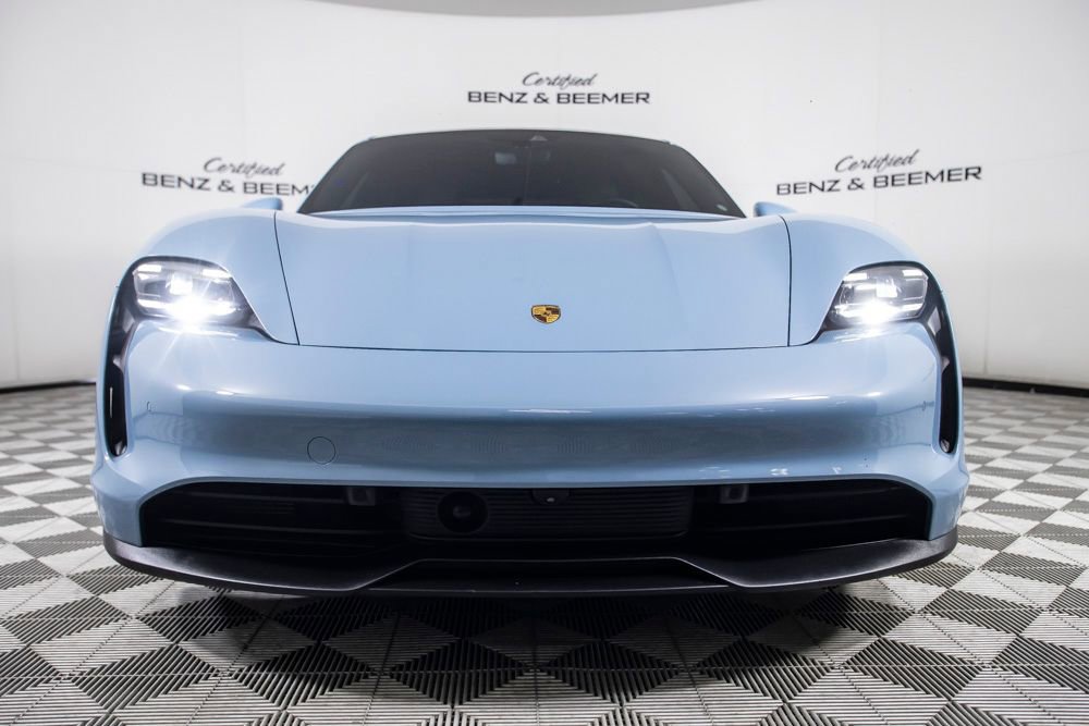 Used 2023 Porsche Taycan w/ Premium Package image 7