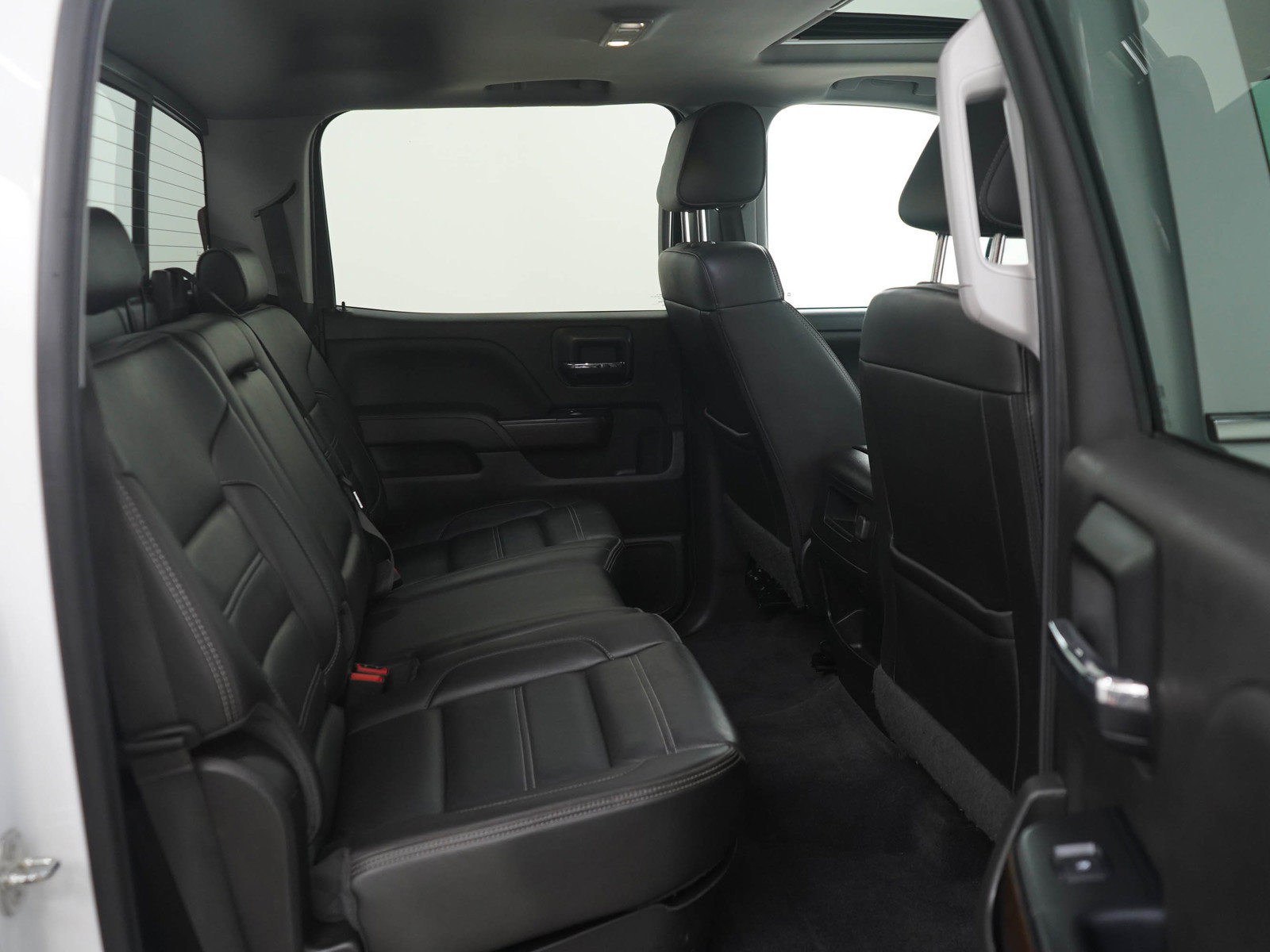 Used 2018 GMC Sierra 1500 Denali w/ Denali Ultimate Package AWD/4WD image 12