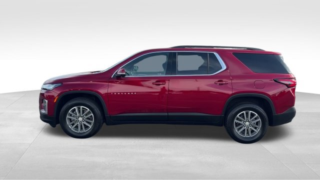 Used 2023 Chevrolet Traverse LT FWD image 3