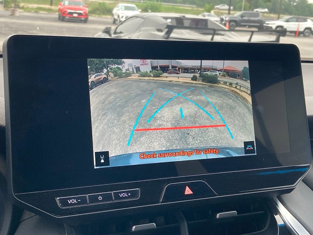 Used 2023 Toyota Venza XLE AWD/4WD image 20