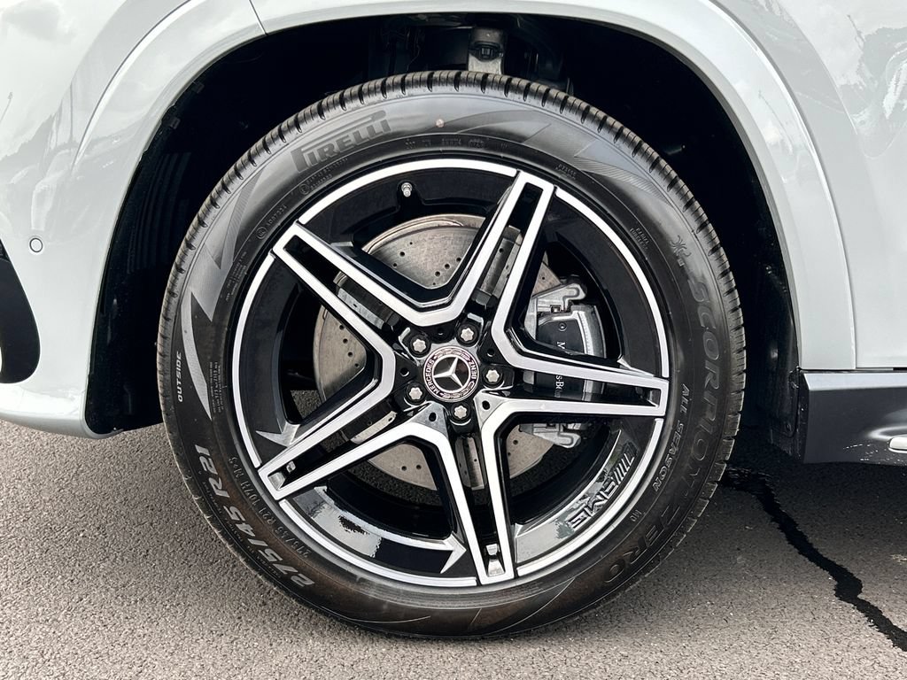 New 2026 Mercedes-Benz GLS 450 4MATIC image 35