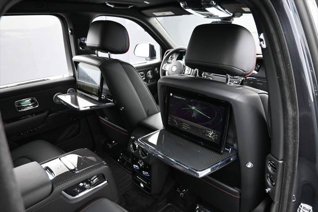 Certified 2024 Rolls-Royce Cullinan Black Badge AWD/4WD image 30