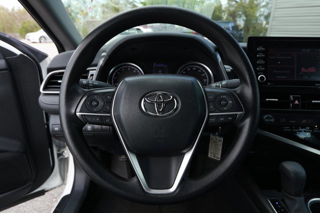 Used 2024 Toyota Camry LE FWD image 11