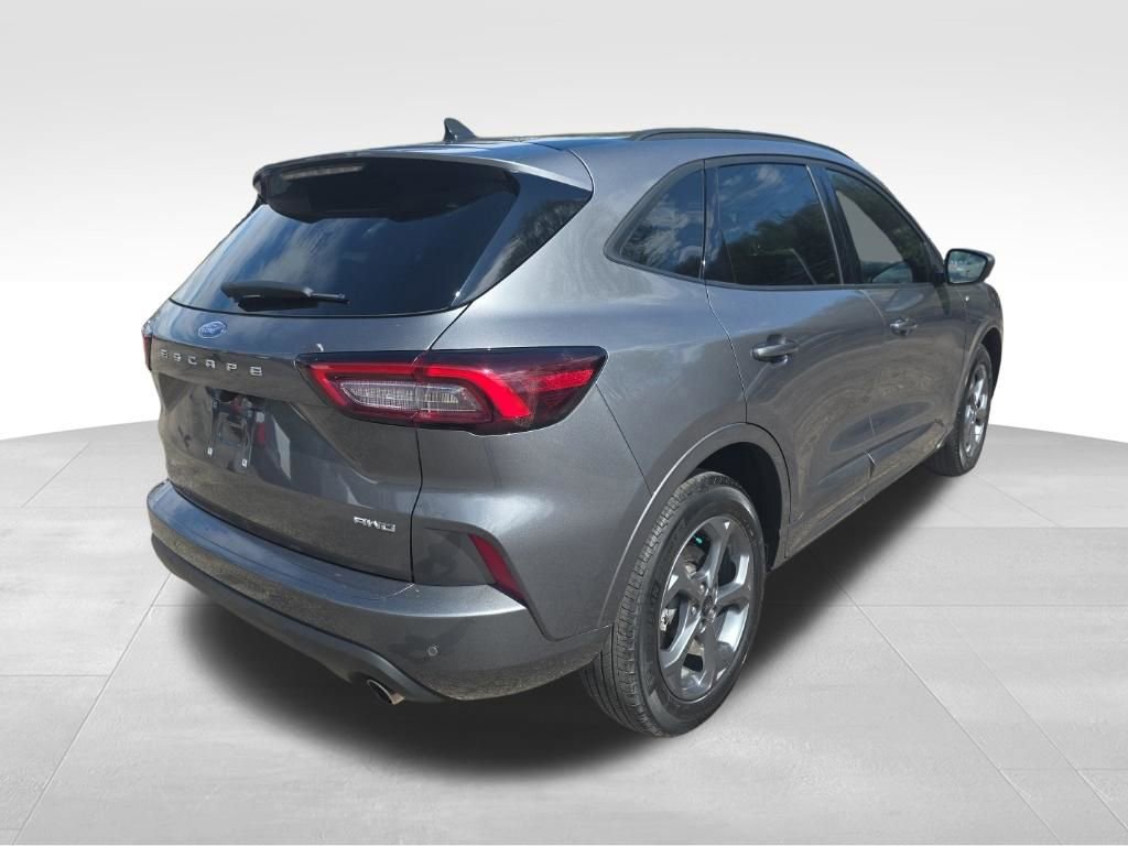 Certified 2024 Ford Escape ST-Line w/ Tech Pack #1 image 6